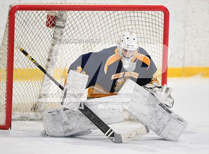 Thumbnail 1 in East Haven @ Westhill/Stamford photogallery.