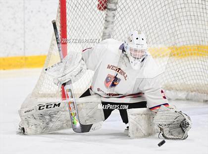 Thumbnail 1 in East Haven @ Westhill/Stamford photogallery.