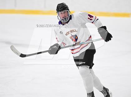 Thumbnail 2 in East Haven @ Westhill/Stamford photogallery.
