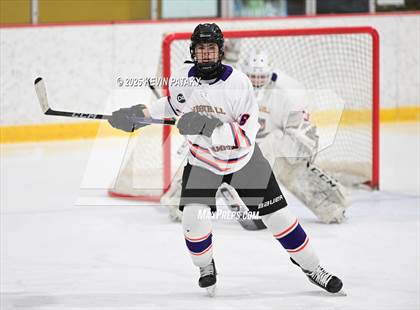 Thumbnail 1 in East Haven @ Westhill/Stamford photogallery.