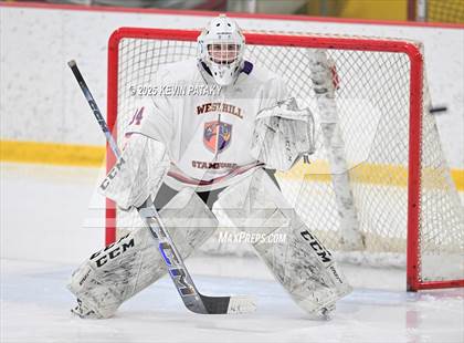 Thumbnail 1 in East Haven @ Westhill/Stamford photogallery.