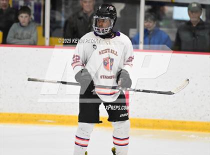 Thumbnail 2 in East Haven @ Westhill/Stamford photogallery.