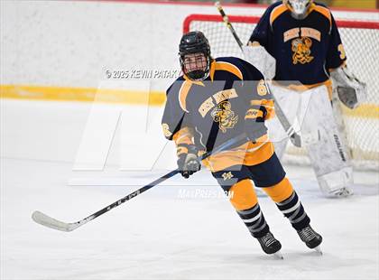 Thumbnail 3 in East Haven @ Westhill/Stamford photogallery.