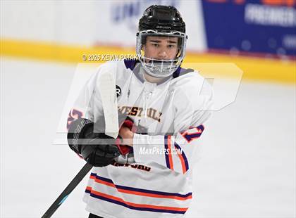Thumbnail 3 in East Haven @ Westhill/Stamford photogallery.