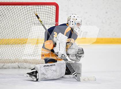 Thumbnail 3 in East Haven @ Westhill/Stamford photogallery.