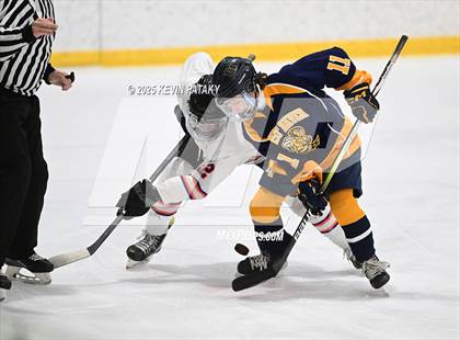 Thumbnail 2 in East Haven @ Westhill/Stamford photogallery.