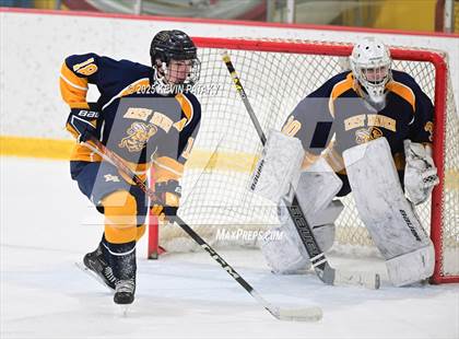 Thumbnail 2 in East Haven @ Westhill/Stamford photogallery.