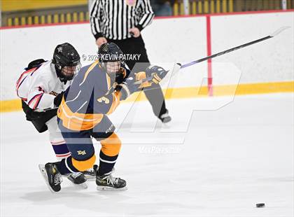 Thumbnail 1 in East Haven @ Westhill/Stamford photogallery.