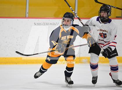Thumbnail 1 in East Haven @ Westhill/Stamford photogallery.