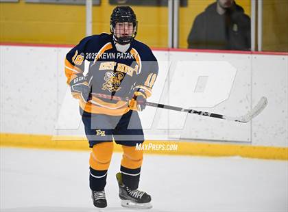 Thumbnail 1 in East Haven @ Westhill/Stamford photogallery.