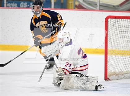 Thumbnail 3 in East Haven @ Westhill/Stamford photogallery.