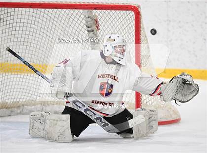 Thumbnail 1 in East Haven @ Westhill/Stamford photogallery.
