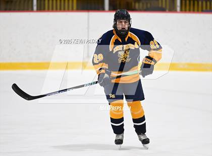 Thumbnail 1 in East Haven @ Westhill/Stamford photogallery.