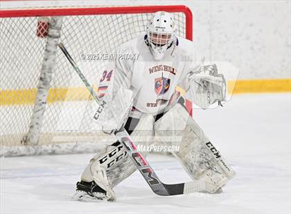 Thumbnail 1 in East Haven @ Westhill/Stamford photogallery.