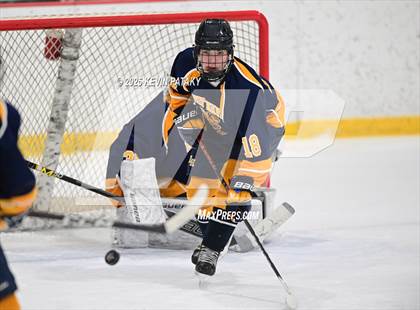 Thumbnail 2 in East Haven @ Westhill/Stamford photogallery.