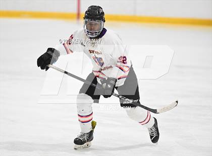 Thumbnail 1 in East Haven @ Westhill/Stamford photogallery.