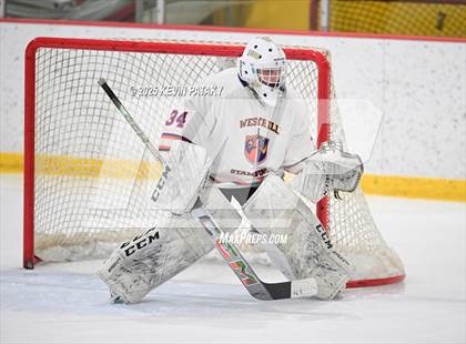 Thumbnail 1 in East Haven @ Westhill/Stamford photogallery.