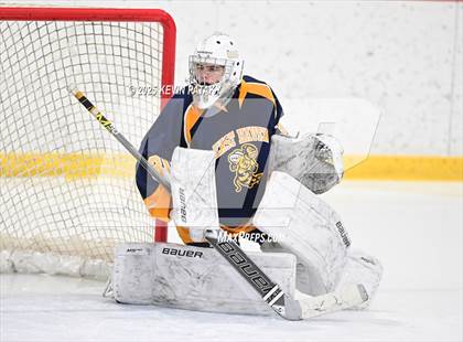 Thumbnail 3 in East Haven @ Westhill/Stamford photogallery.