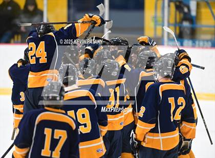 Thumbnail 1 in East Haven @ Westhill/Stamford photogallery.
