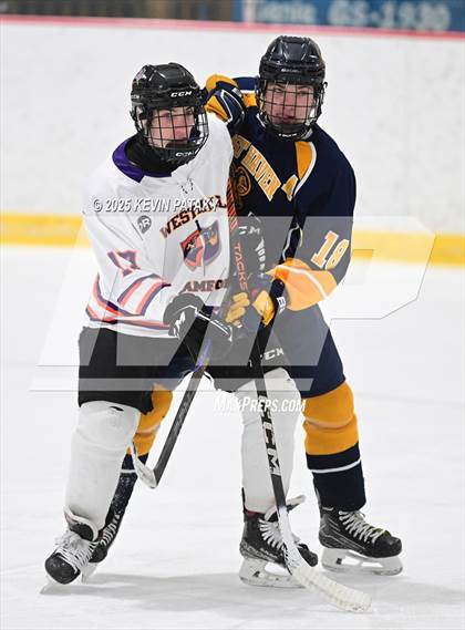 Thumbnail 3 in East Haven @ Westhill/Stamford photogallery.