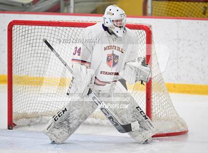 Thumbnail 3 in East Haven @ Westhill/Stamford photogallery.
