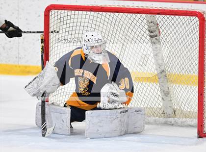Thumbnail 2 in East Haven @ Westhill/Stamford photogallery.