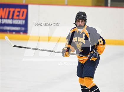 Thumbnail 2 in East Haven @ Westhill/Stamford photogallery.