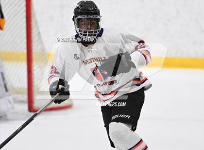 Thumbnail 2 in East Haven @ Westhill/Stamford photogallery.