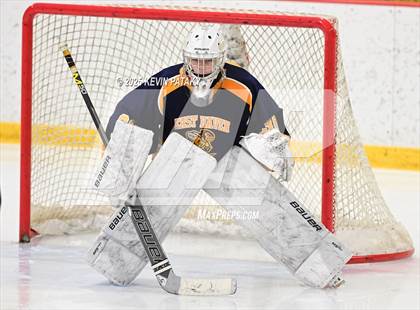 Thumbnail 1 in East Haven @ Westhill/Stamford photogallery.