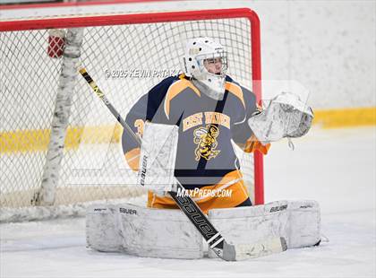 Thumbnail 2 in East Haven @ Westhill/Stamford photogallery.