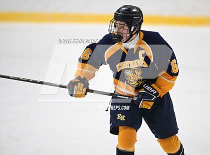 Thumbnail 3 in East Haven @ Westhill/Stamford photogallery.