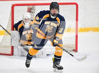Thumbnail 2 in East Haven @ Westhill/Stamford photogallery.