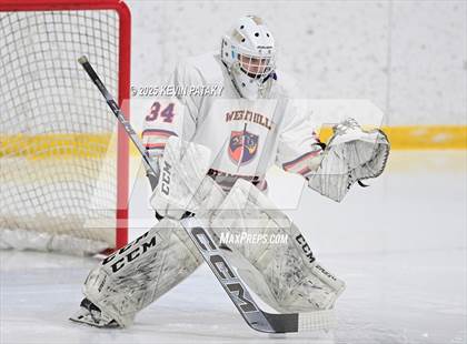 Thumbnail 3 in East Haven @ Westhill/Stamford photogallery.