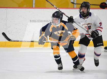 Thumbnail 3 in East Haven @ Westhill/Stamford photogallery.