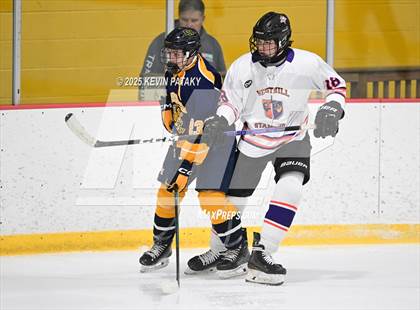 Thumbnail 1 in East Haven @ Westhill/Stamford photogallery.