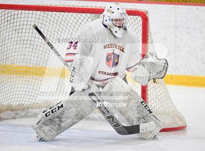 Thumbnail 2 in East Haven @ Westhill/Stamford photogallery.