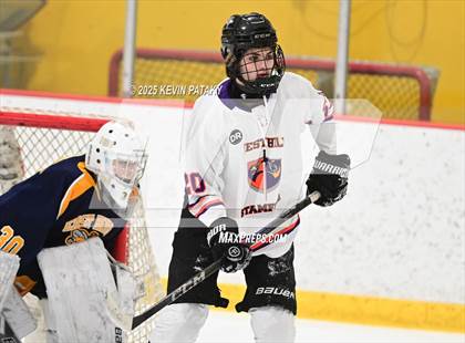 Thumbnail 2 in East Haven @ Westhill/Stamford photogallery.