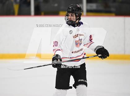 Thumbnail 2 in East Haven @ Westhill/Stamford photogallery.