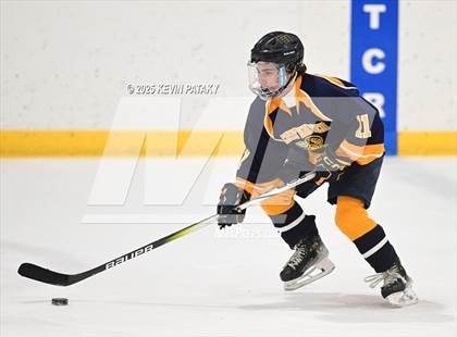 Thumbnail 3 in East Haven @ Westhill/Stamford photogallery.