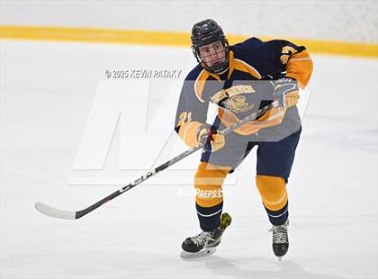 Thumbnail 1 in East Haven @ Westhill/Stamford photogallery.