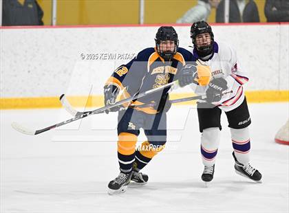 Thumbnail 3 in East Haven @ Westhill/Stamford photogallery.