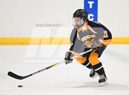Thumbnail 2 in East Haven @ Westhill/Stamford photogallery.