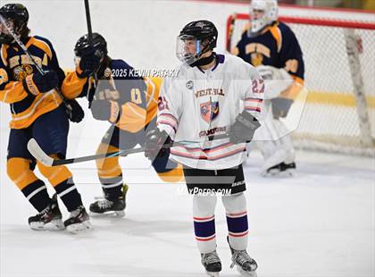 Thumbnail 2 in East Haven @ Westhill/Stamford photogallery.