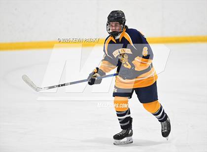 Thumbnail 1 in East Haven @ Westhill/Stamford photogallery.