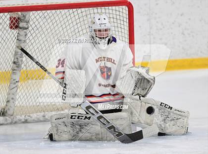 Thumbnail 2 in East Haven @ Westhill/Stamford photogallery.