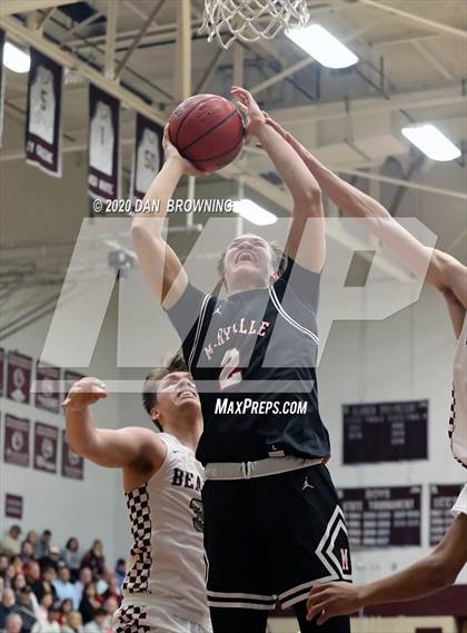 Thumbnail 1 in Maryville @ Bearden (D4AAA Championship) photogallery.