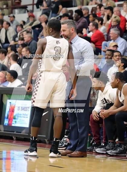 Thumbnail 1 in Maryville @ Bearden (D4AAA Championship) photogallery.