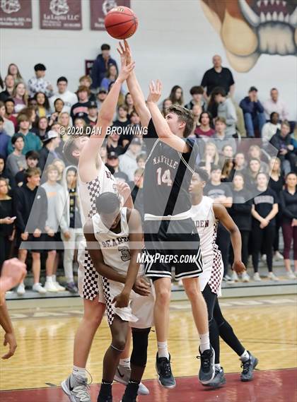 Thumbnail 3 in Maryville @ Bearden (D4AAA Championship) photogallery.