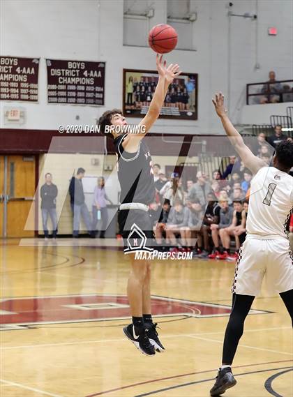 Thumbnail 1 in Maryville @ Bearden (D4AAA Championship) photogallery.