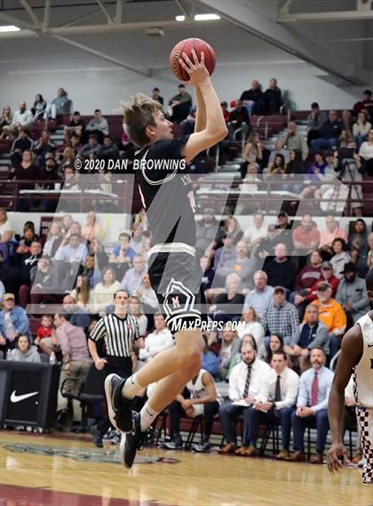 Thumbnail 2 in Maryville @ Bearden (D4AAA Championship) photogallery.
